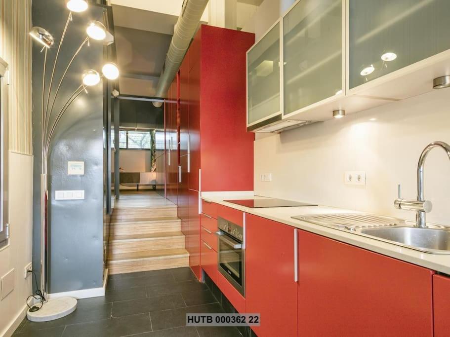 Alcam Futbol Pequeno Apartment Barcelona Luaran gambar
