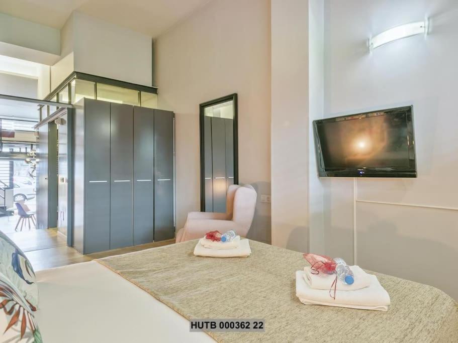 Alcam Futbol Pequeno Apartment Barcelona Luaran gambar